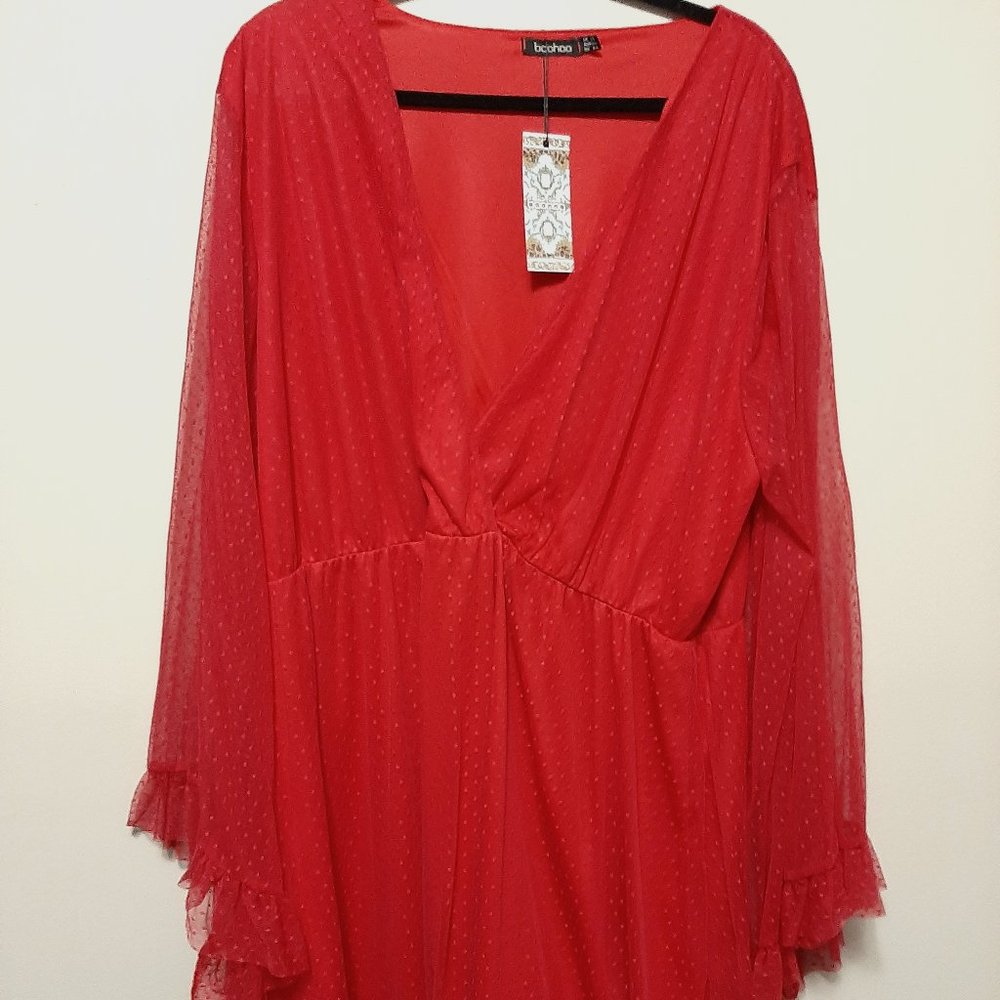 Boohoo Red Dobby Print Dress US 24 UK 28
